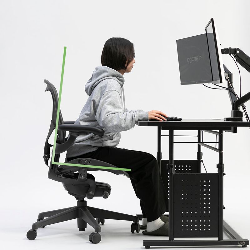 前傾したまま固定でき、安定感のある環境を提供します。