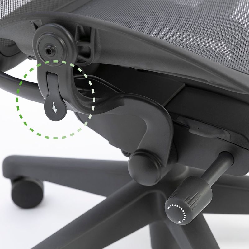 座面右下のレバーで、座面の高さをすばやく調節できます。