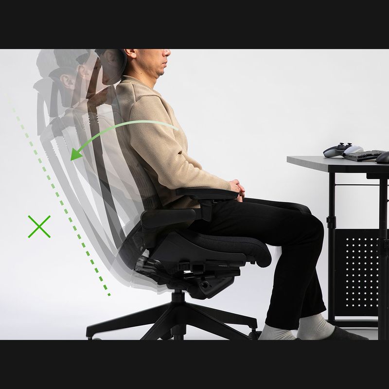 くるぶしを支点に、背もたれと座面が連動して傾くアンクルムーブ・シンクロロッキング