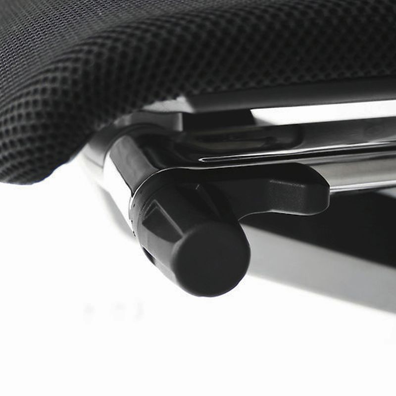 直感的な操作＆シームレスな体勢変化を可能にする集約レバー