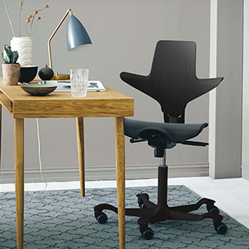 限られたスペースにでも扱いやすいコンパクト設計