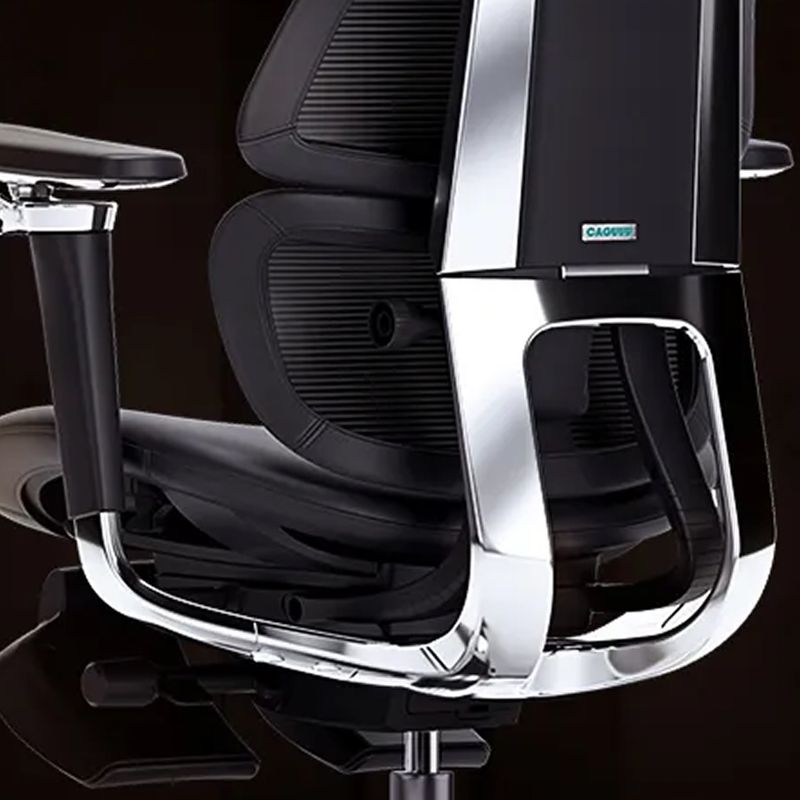 腰部サポートで腰をしっかり支える自動追従