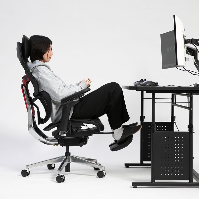 スマホゲーム使用シーン行