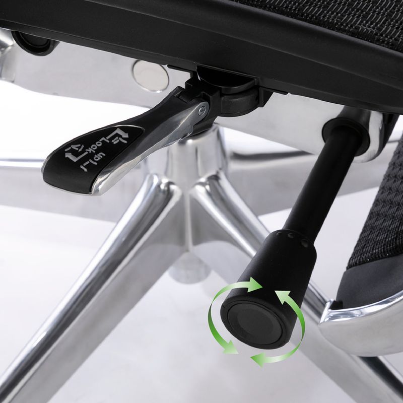 休憩時の座り心地も自在、リクライニングテンション調節