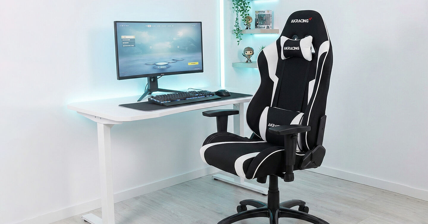 AKRacing／エーケーレーシング