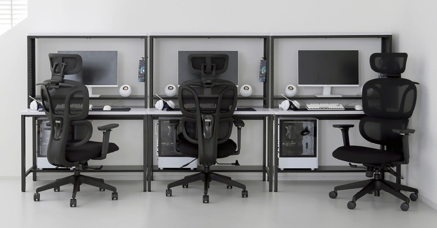 Contieaks／コンティークス