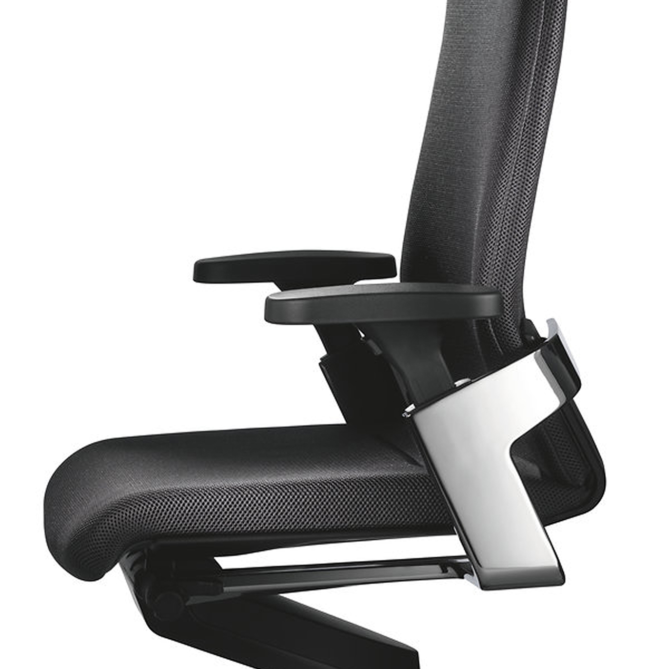 知的で機能的な印象を与える、細部までこだわったシンプルな美しさ