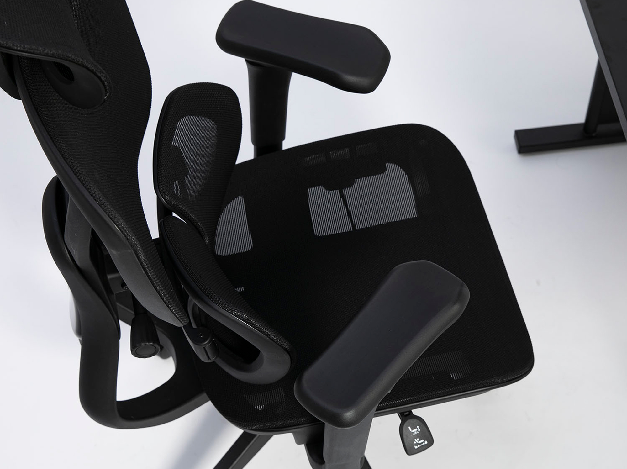 4Dアームレスト