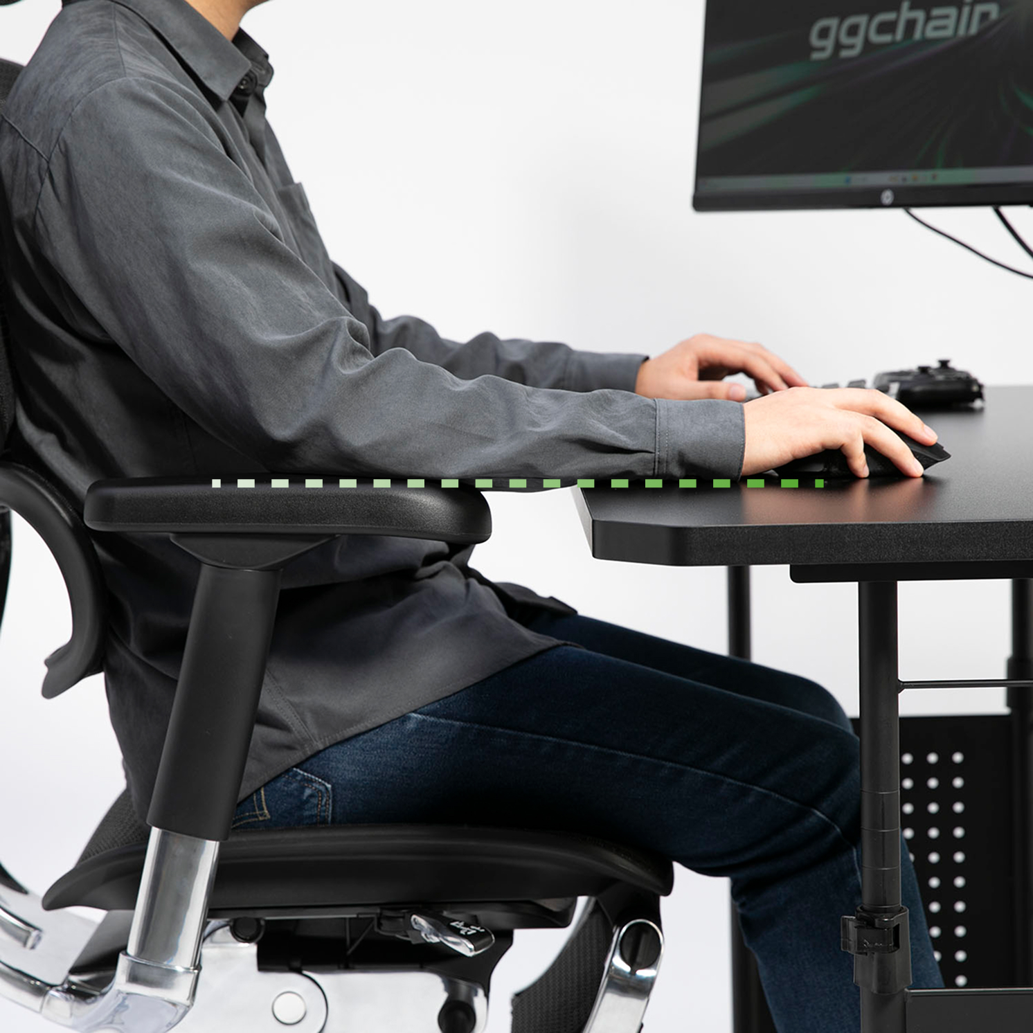 緻密なエイムや安定感のあるパフォーマンスをサポート