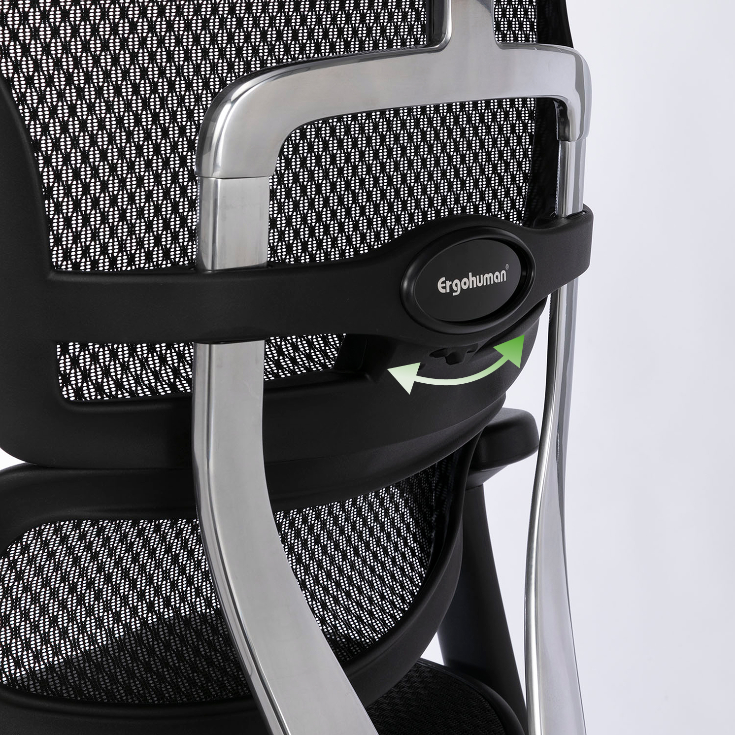 ランバーサポート部のみのテンション（反発力の強弱）を調整可能