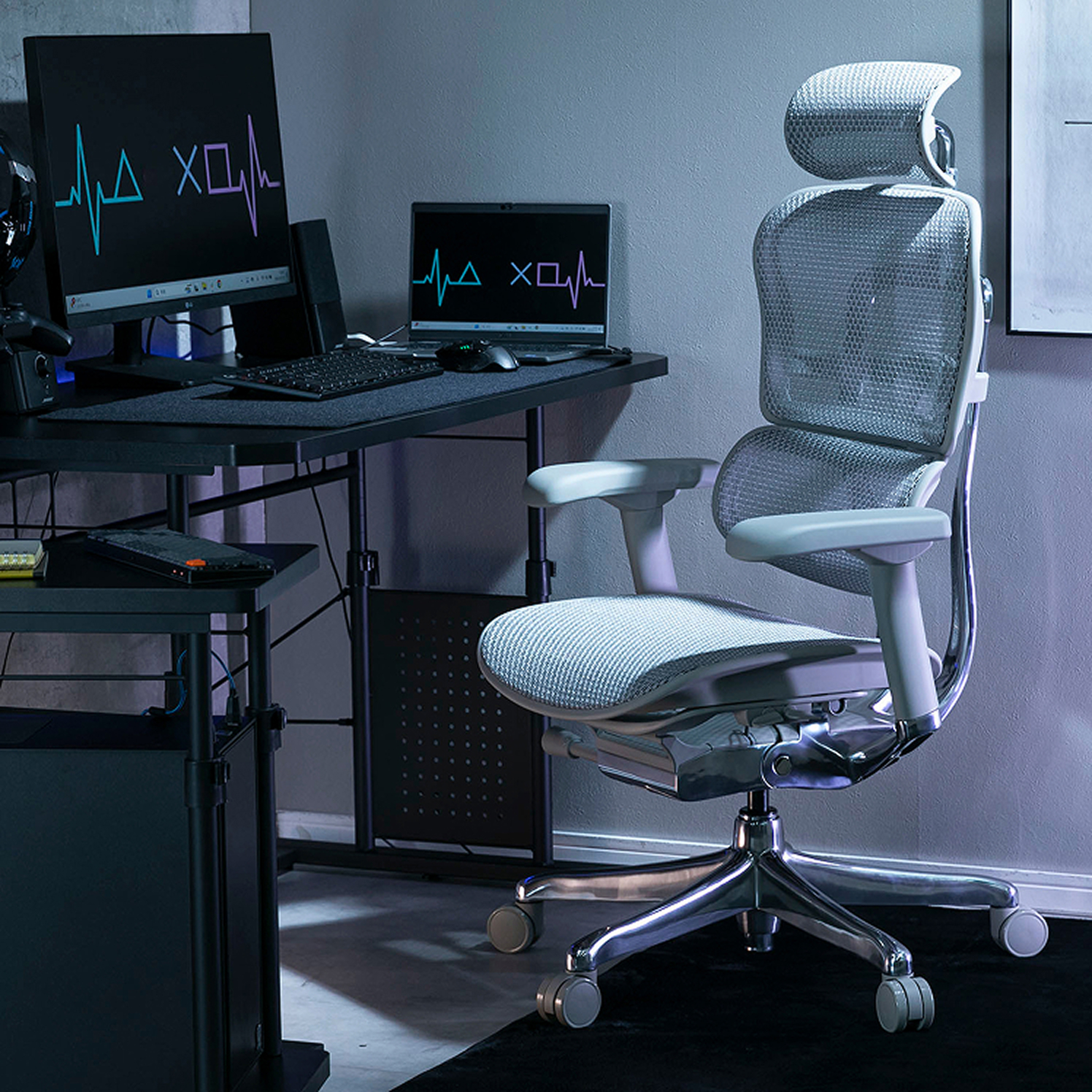 ホワイトチェアでのコーディネート例